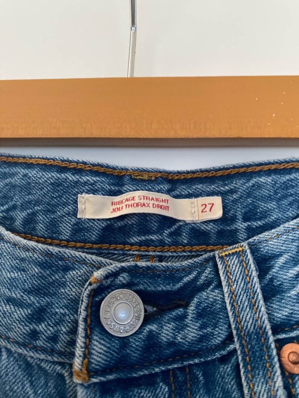 š±Levi ribcage Straight Leg Jeans - Picture 2 of 4
